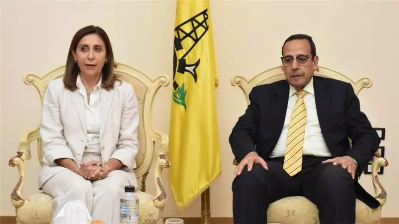 وزيرة الثقافة تلتقي محافظ شمال سيناء لبحث تكثيف الأنشطة وإعادة تأهيل عدد من المواقع الثقافية