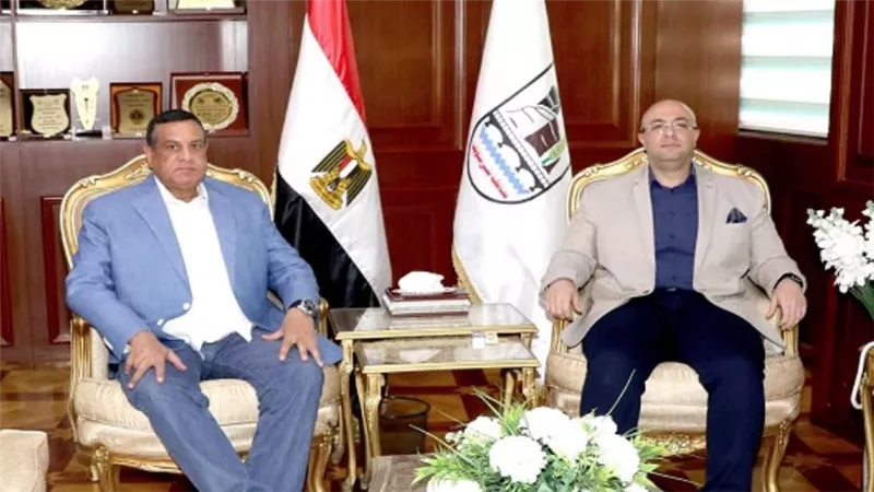 وزير التنمية المحلية يصل بني سويف لتفقد المشروعات التنموية والخدمية 