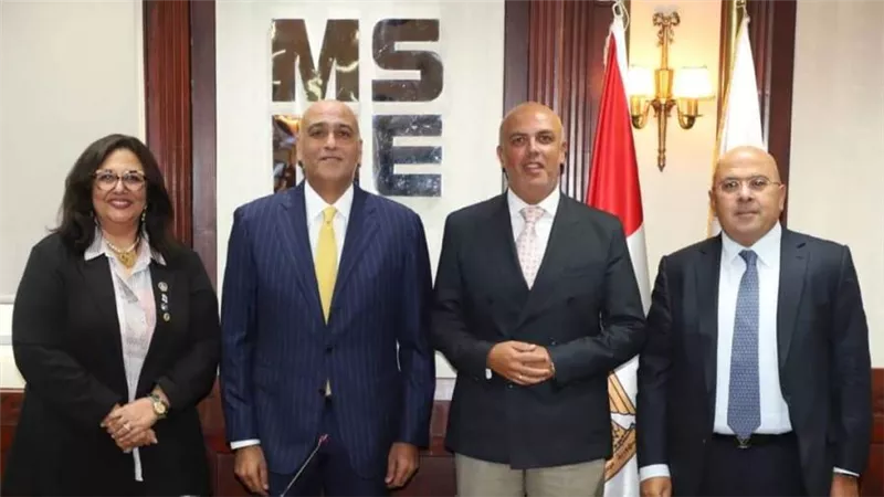 جهاز تنمية المشروعات يوقع عقدا مع ريفي للتمويل متناهي الصغر