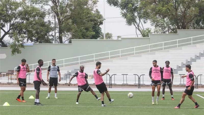 تفاصيل الاجتماع الفني لمباراة الجيش الرواندي وبيراميدز 