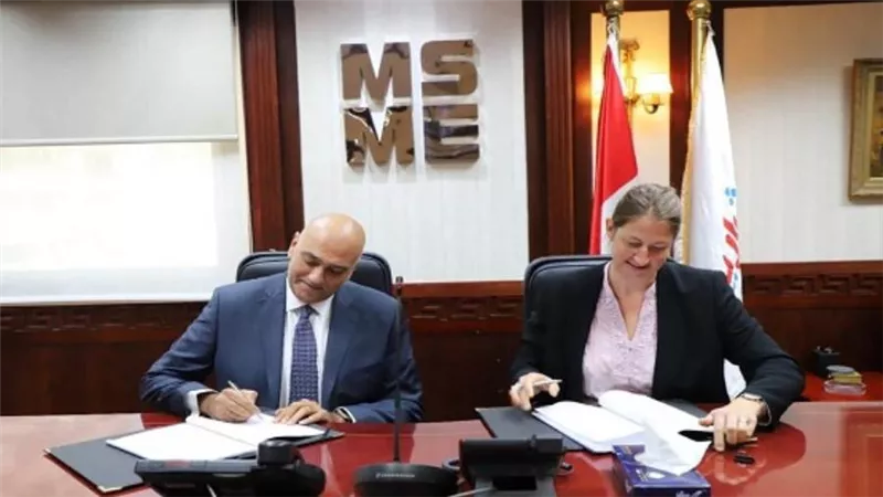 تعاون جديد بين جهاز تنمية المشروعات وبنك الاعمار الألماني لدعم مشروعات الطاقة المتجددة والاقتصاد الأخضر (صور)