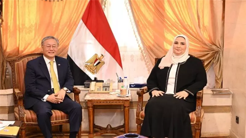 القباج تستقبل سفير كوريا الجنوبية بالقاهرة ويبحثان تعزيز آليات التعاون المشترك بين البلدين