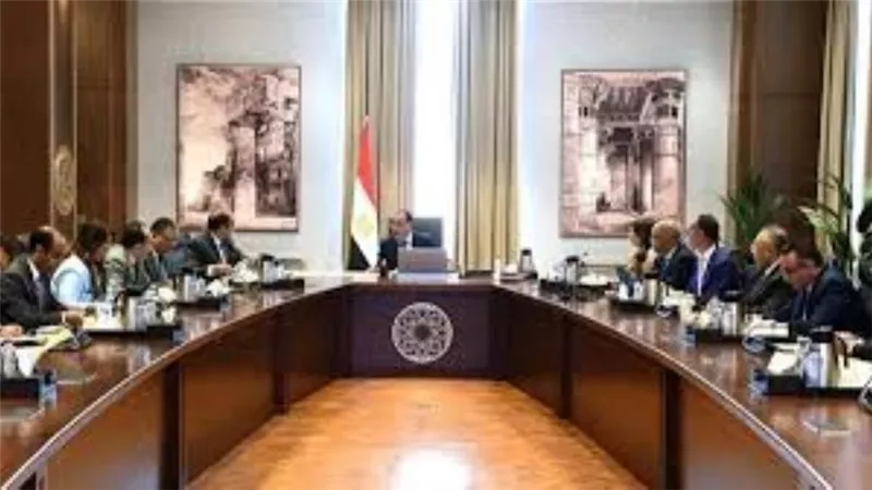 مدبولي يناقش مع أعضاء غرفة الصناعات الغذائية مقترحات دعم الصناعة الوطنية وزيادة الإنتاج