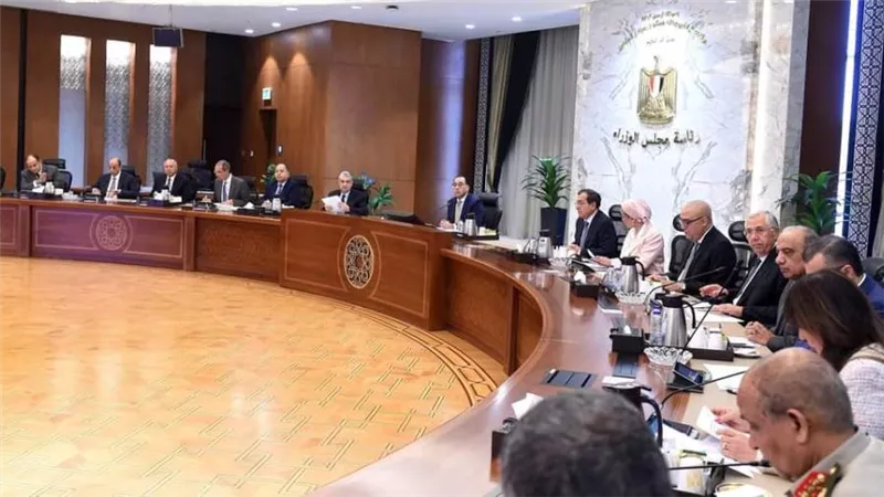 رئيس الوزراء يترأس اجتماع اللجنة الوزارية لوحدة الصين