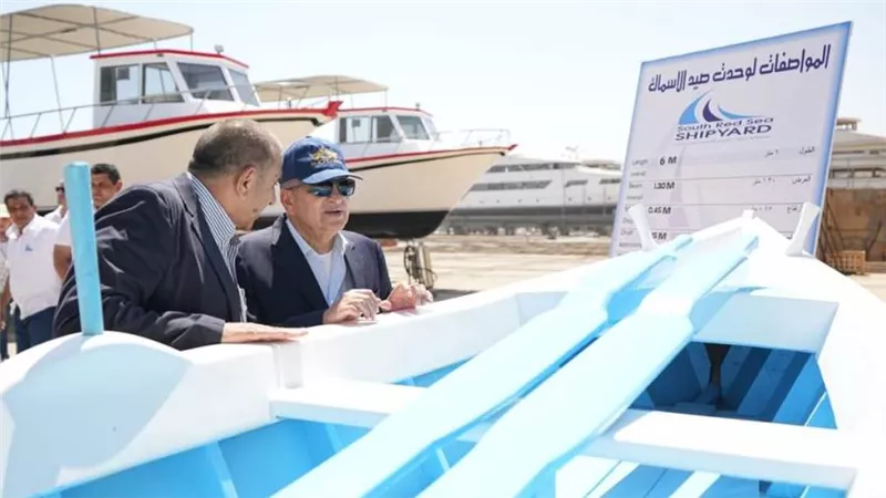الفريق أسامة ربيع: وضع أساس مصنع الفايبر جلاس لبناء اليخوت السياحية وفق التكنولوجيا الأحدث عالميا 