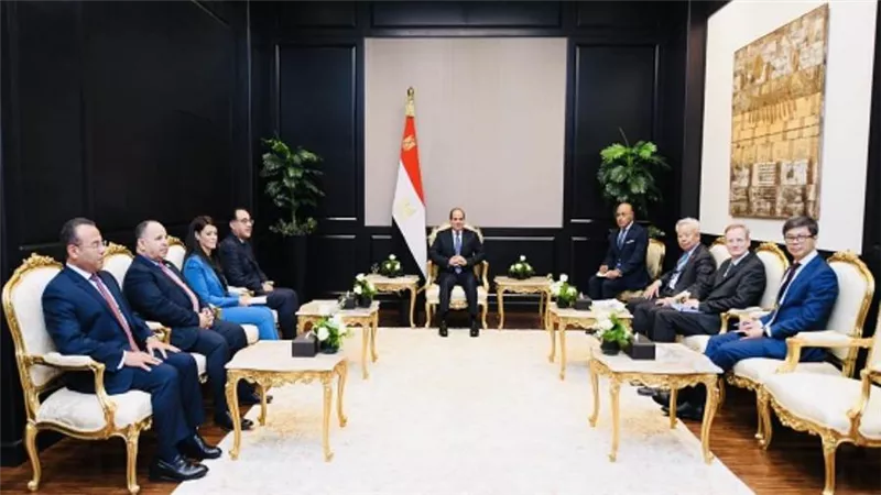 الرئيس السيسي يستقبل رئيس البنك الآسيوي للاستثمار في البنية التحتية بشرم الشيخ