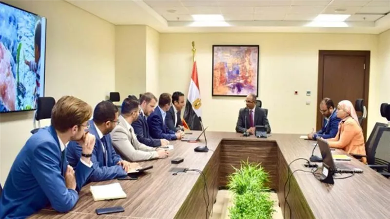 نائب وزير الإسكان يلتقي أحد التحالفات العالمية والمحلية المتخصصة  في حلول تكنولوجيا تنقية مياه الشرب