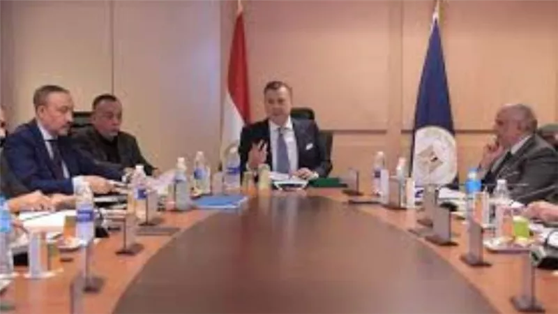 وزير السياحة يبحث إنجازات مختلف قطاعات المجلس الأعلى للآثار خلال سبتمبر
