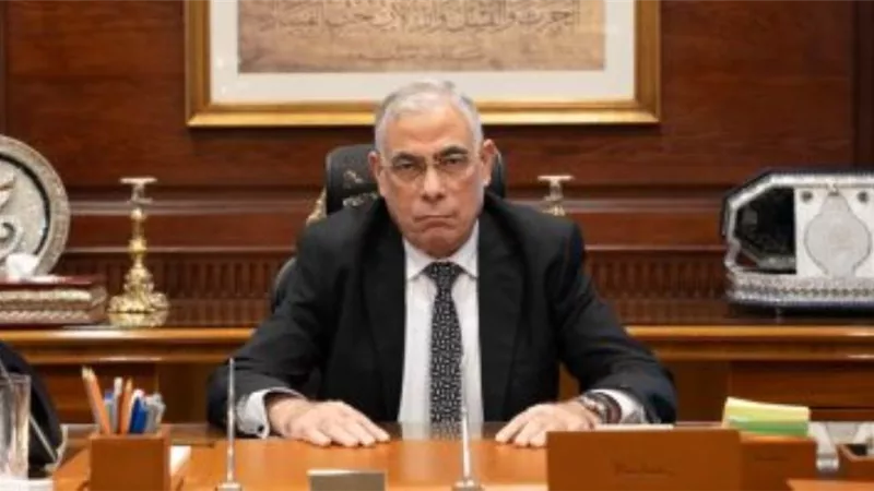 أكبر صفحة للنصب على المواطنين عبر «فيسبوك».. بلاغ للنائب العام ضدها