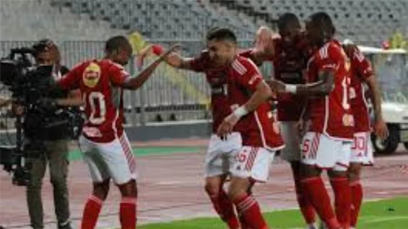 الأهلي يفوز على الإسماعيلي بثلاثية تاو والشحات بالدوري