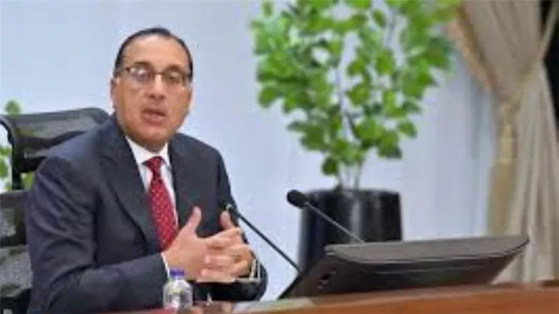 رئيس الوزراء: الدولة تدعم القطاع الخاص والاستثمارات في المجال الصحي