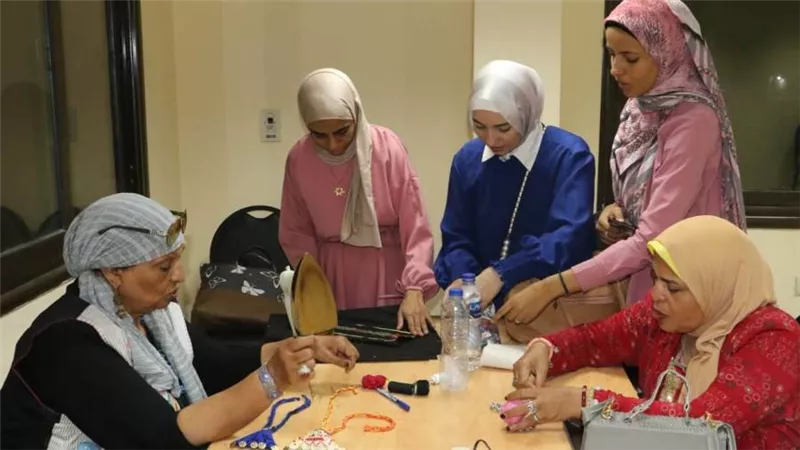 مع قرب انتهاء فعالياته.. ورش عمل مكثفة للمرأة ضمن ملتقى 