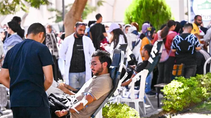 جامعة مصر للعلوم والتكنولوجيا تطلق حملة للتبرع بالدم لدعم الأشقاء في فلسطين