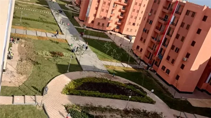 وزير الإسكان يتابع الموقف التنفيذي لعددٍ من المشروعات بمدينة سوهاج الجديدة