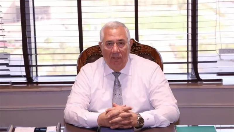  وزير الزراعة: الإفراج عن 319 ألف طن أعلاف 