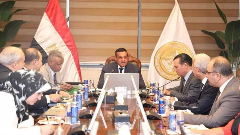 وزير التنمية المحلية يبحث مع وفد من منظمة الأغذية والزراعة للأمم المتحدة 