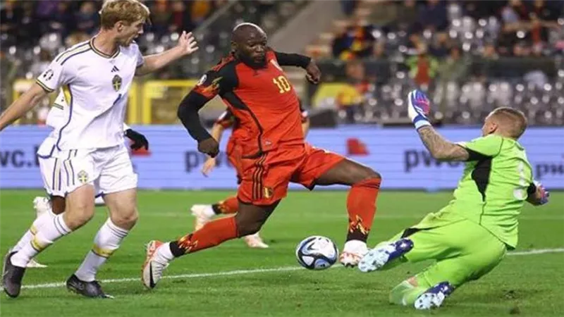 يويفا يصدر قرارا بخصوص مباراة بلجيكا والسويد في تصفيات يورو 2024