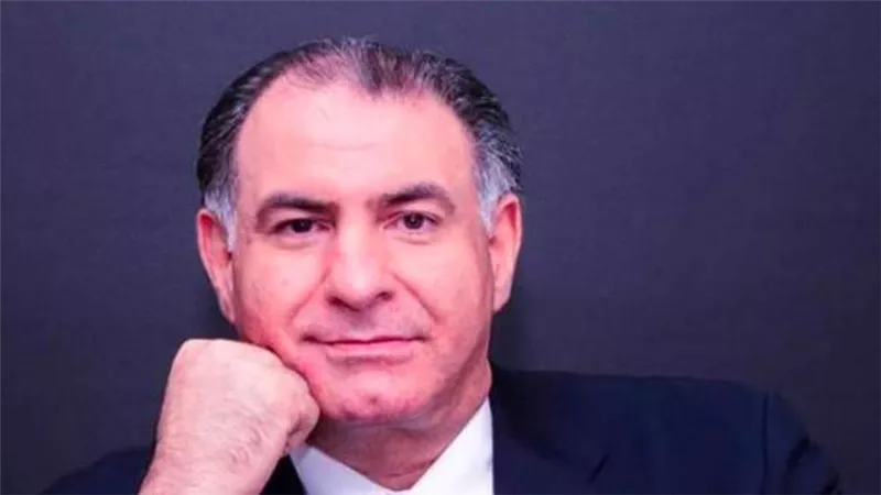 الاعلامى محمد فودة: يعيش الجيش المصرى وتحيا مصر 