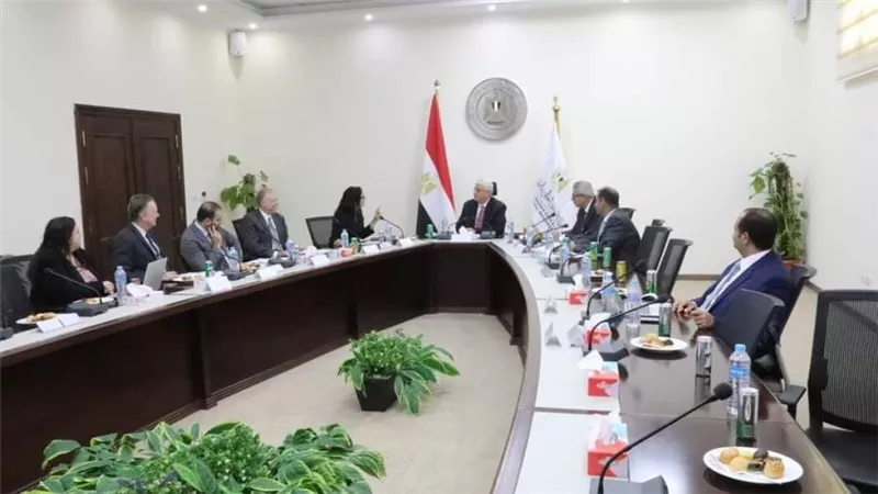وزير التعليم العالي يرأس اجتماع مجلس إدارة هيئة التبادل التعليمي