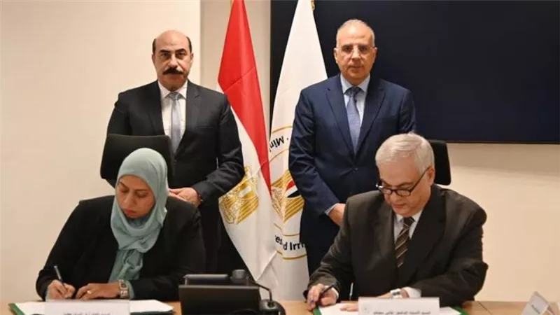بروتوكول تعاون بين الري ومحافظة أسوان لتعظيم الاستفادة من الأراضي غير المستغلة