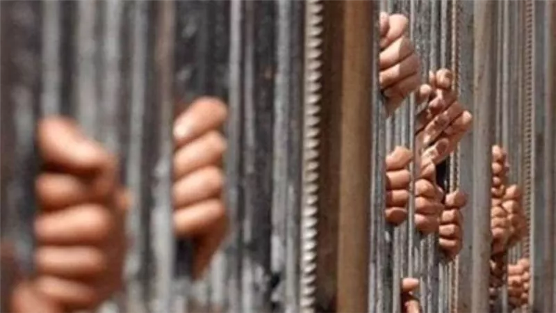 كوكتيل مخدرات.. 6 سنوات سجن وغرامة 100 ألف جنيه لديلر الصف