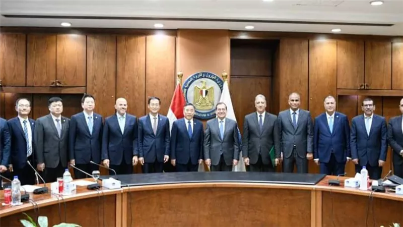 وزير البترول: مذكرة تفاهم لإنشاء مشروع مصري - صيني لإنتاج الهيدروجين الأخضر