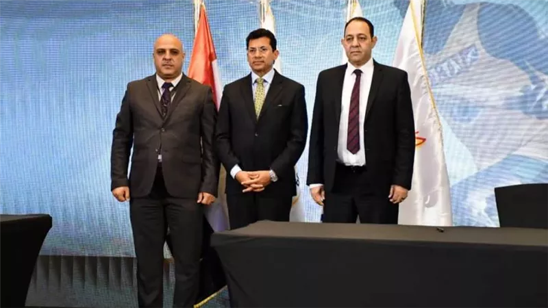 وزير الرياضة يفتتح الملتقى الدولي الثاني للاستثمار والصناعة الرياضية