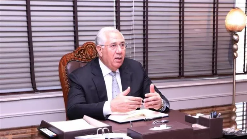 الزراعة تُناشد المزارعين التوجه إلى هيئة التعمير للاستفادة من مبادرة الرئيس باعفاء المتعثرين من سداد الفوائد والغرامات 