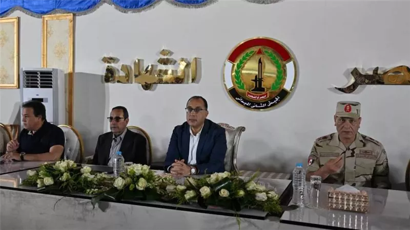 رئيس الوزراء يبدأ زيارة موسعة لشمال سيناء لإطلاق المرحلة الثانية من المشروعات التنموية