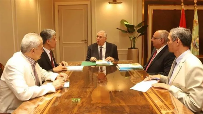 وزير الزراعة رئيس مرصد الصحراء والساحل يتابع أنشطة المرصد خلال المرحلة الحالية والخطة المستقبلية 