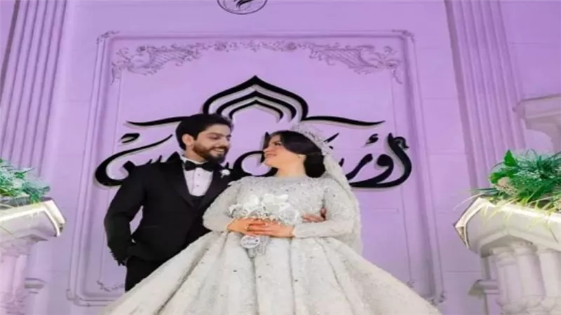 عازف الدرامز ميدو يحتفل بحفل زفافه على نانسي وسط حضور عائلي (صور)
