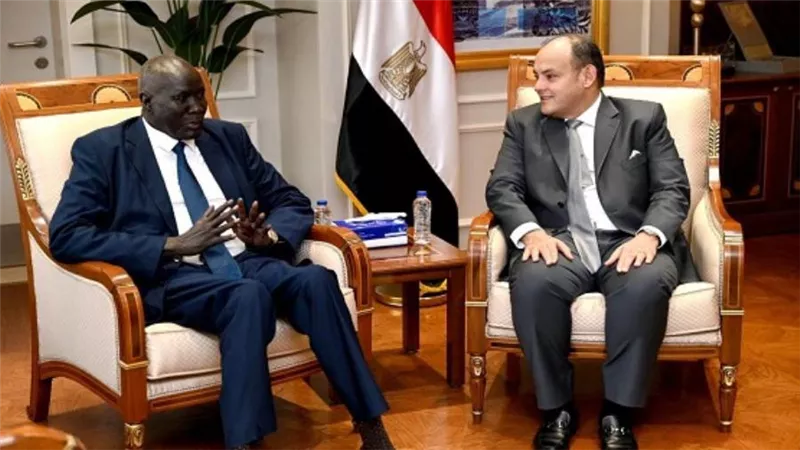 وزير التجارة والصناعة يستقبل نظيره الجنوب سوداني بالعاصمة الإدارية الجديدة (صور)