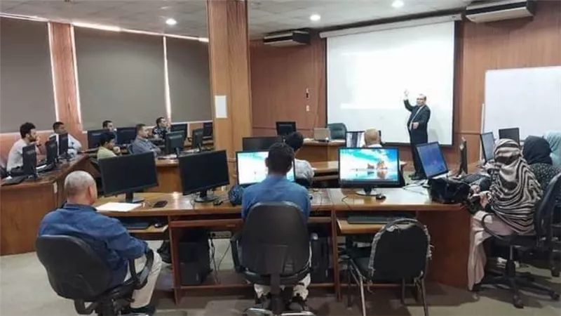 وزير الري يتابع موقف الأنشطة التدريبية بمركز التدريب الإقليمي و