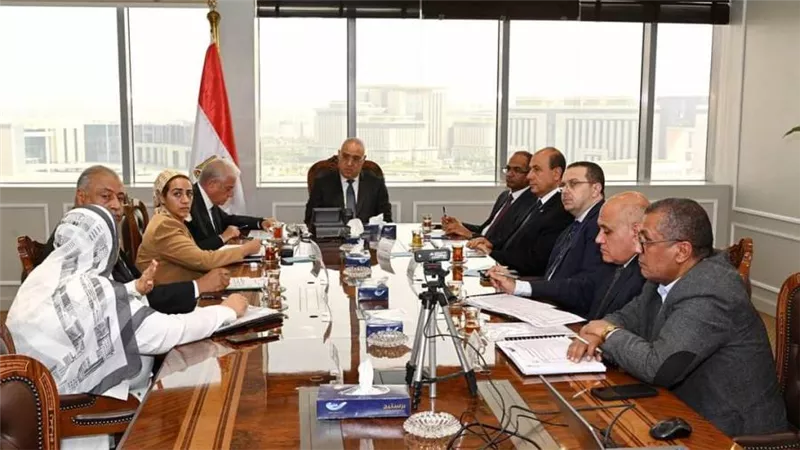 وزير الإسكان ومحافظ جنوب سيناء يتابعان المشروعات المشتركة في مجالات الإسكان ومياه الشرب والصرف الصحي 
