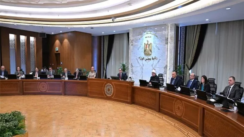 رئيس الوزراء: الدولة المصرية تبذل جهودًا واسعة لإنهاء معاناة المواطنين بغزة (صور)