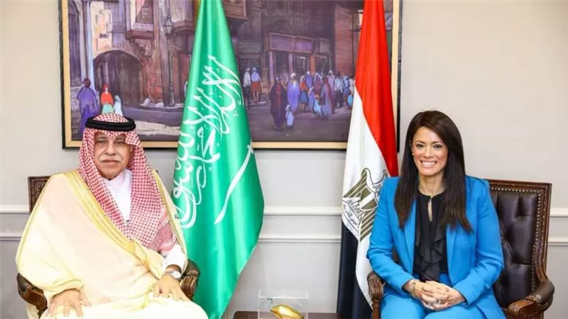 وزيرة التعاون الدولي تعقد جلسة مباحثات مع وزير التجارة السعودي خلال زيارته لمصر