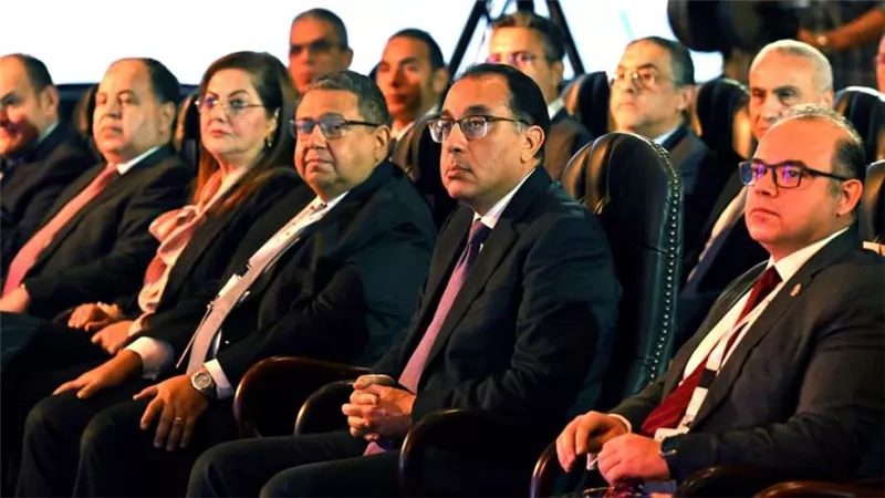 رئيس الوزراء يشارك في الاجتماع والمؤتمر السنوي لـ 