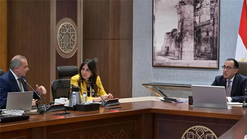 رئيس الوزراء يتابع عددا من ملفات عمل صندوق التنمية الحضرية