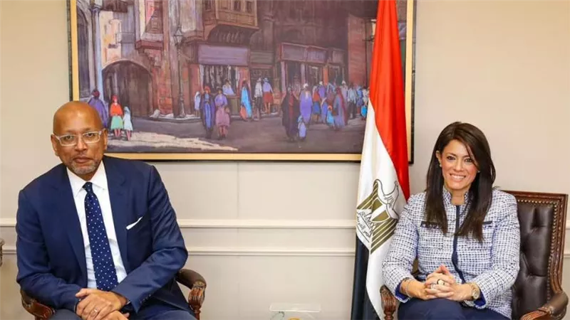 وزيرة التعاون الدولي تلتقي نائب رئيس الوكالة الدولية لضمان الاستثمار 