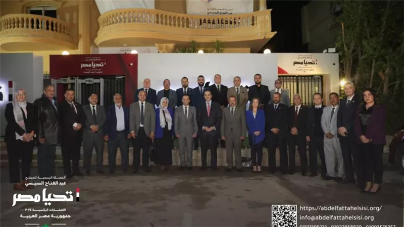 500 ألف عامل بالمرافق يؤيدون عبد الفتاح السيسي في الانتخابات الرئاسية