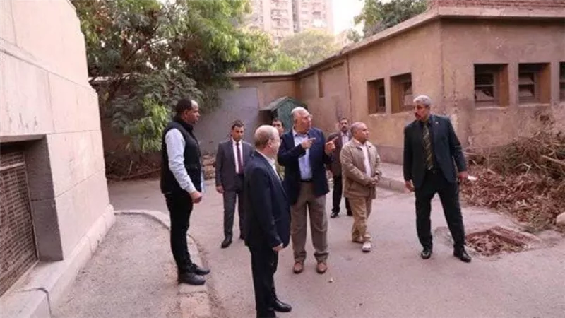 وزير الزراعة يتفقد مبنى الديوان القديم بالدقي ويؤكد على تأمينه واستمرار أعمال الصيانة