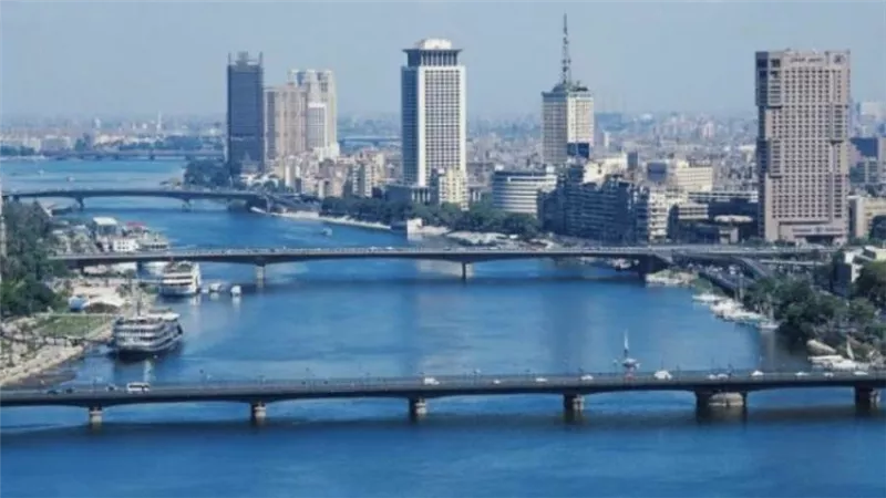 الأرصاد: طقس الغد لطيف نهارا بارد ليلا.. والعظمى بالقاهرة 23 درجة