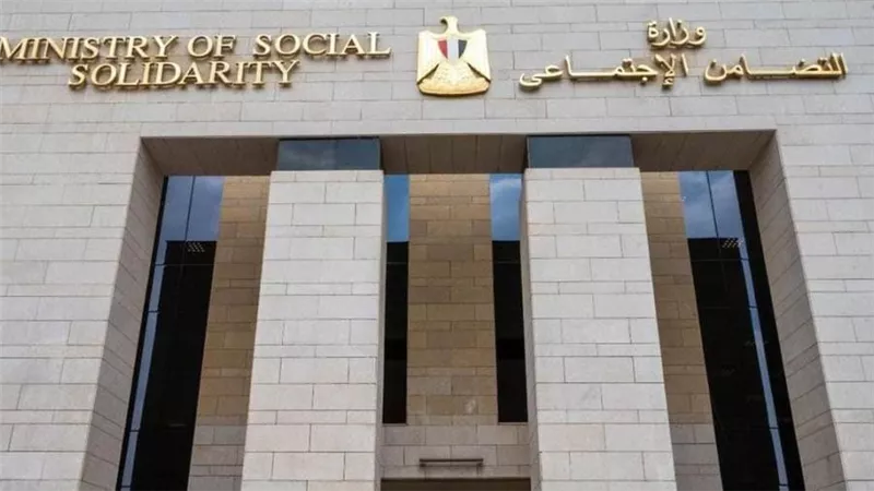  وزيرة التضامن تتابع حادث الطريق الصحراوي بالمنيا وتوجه بصرف 50 ألف جنيه لأسرة كل متوفي