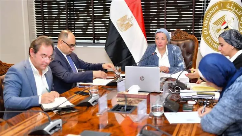 وزيرة البيئة تفتتح اجتماع لجنة التسيير الوطنية لمرفق البيئة العالمي لمناقشة تمويل عدد من المشروعات 