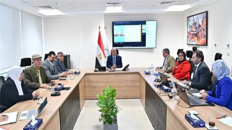 وزير الري يتابع موقف منشآت الحماية من أخطار السيول القائمة حاليا (صور)