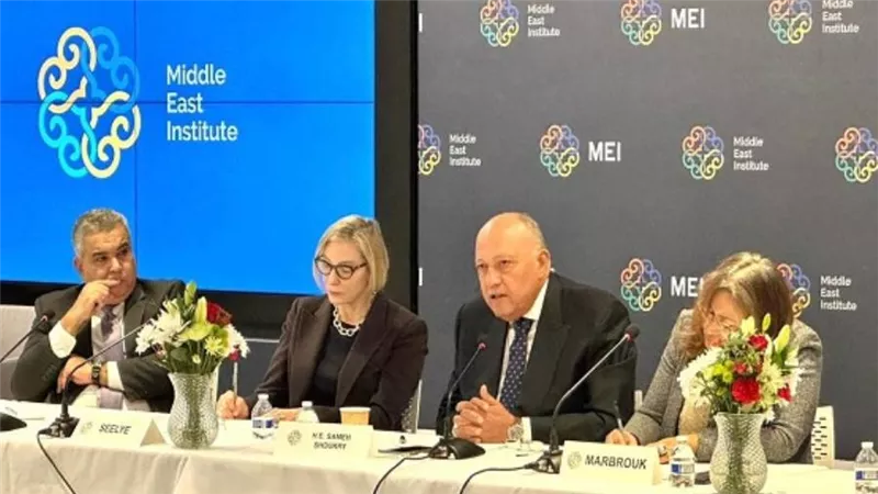 لقاءات مكثفة لوزير الخارجية مع وسائل الإعلام ومراكز الأبحاث وشحذ الأفكار الأمريكية (صور)