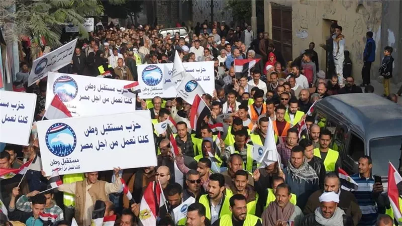 إقبال كبير في لجنة قطاع الري وافدين من عمال المنطقة الصناعية بـ 6 أكتوبر