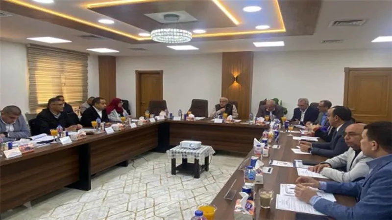 نائب رئيس هيئة المجتمعات العمرانية يترأس اجتماع الوحدة المركزية المختصة بتقنين الأراضي المضافة لعدد من أحوزة المدن الجديدة (صور)
