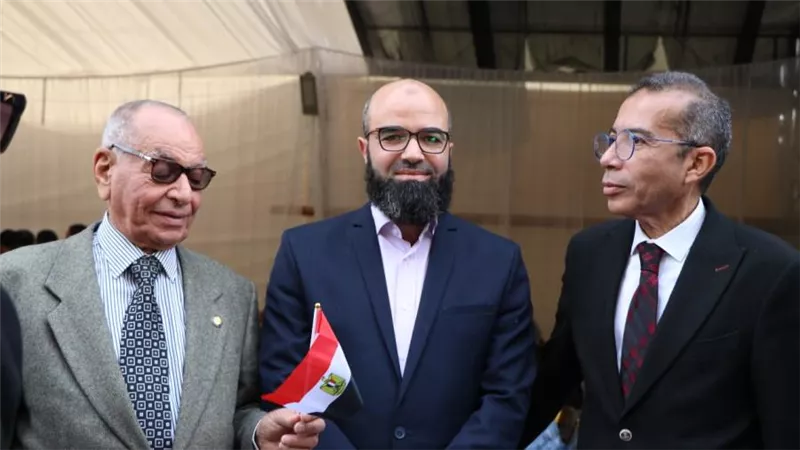 لليوم الثاني على التوالى.. جامعة مصر للعلوم والتكنولوجيا تشارك فى العرس الديمقراطى 