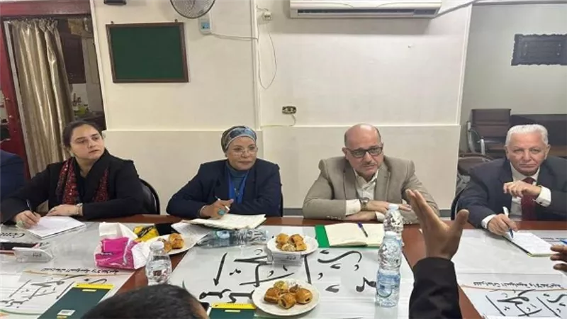 المدير التنفيذي لمركز البحر الأحمر يعقد مباحثات مع مركز الحوار للدراسات بالقاهرة (صور)